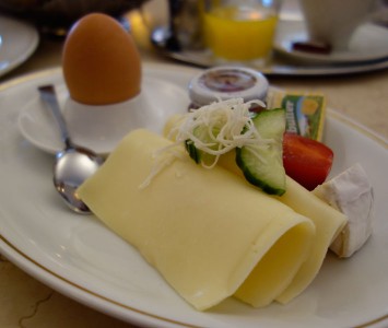 Frühstück im Café Museum in Wien
