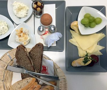 Frühstück im Naschsalon in Wien