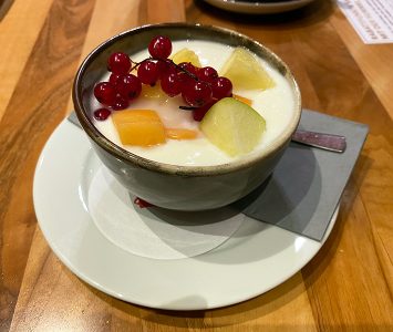 Frühstück im Café Hummel in Wien