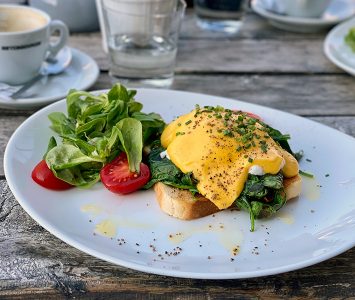 Frühstück im Café Francais im Wien