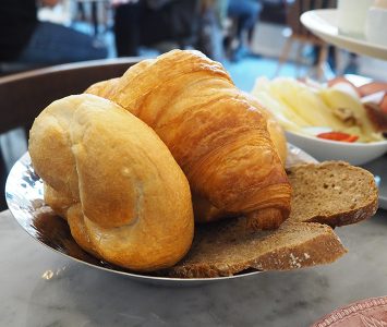 Frühstück im Café Chrivo in Wien