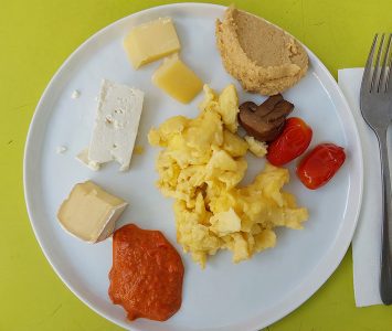 Frühstück in magdas Lokal in Wien