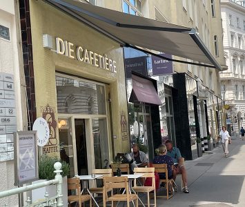 Frühstück in der Cafetière in Wien